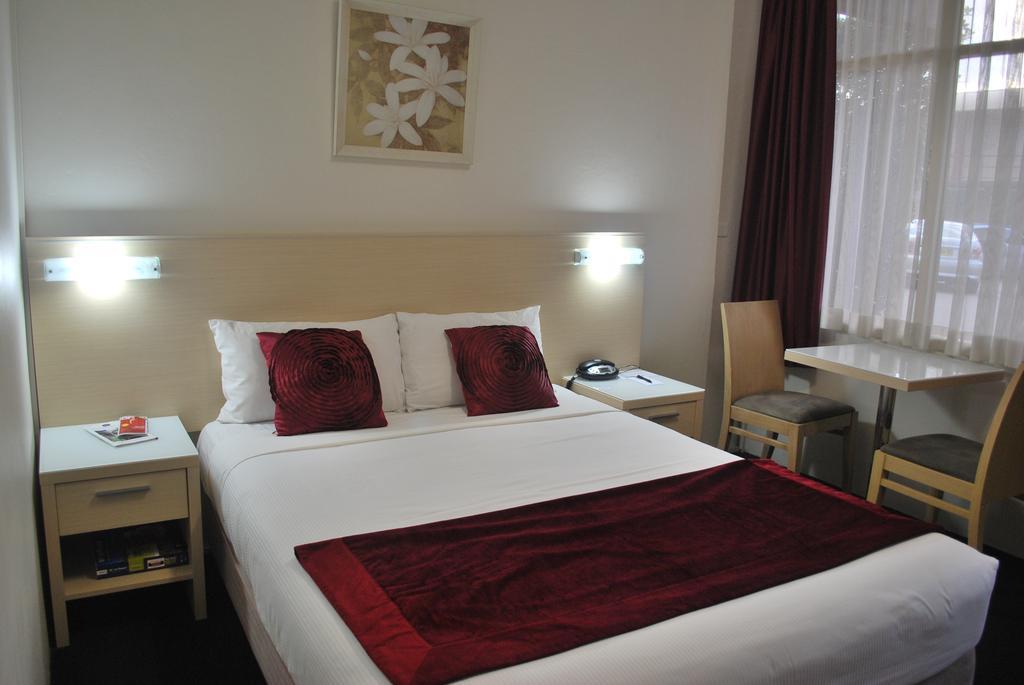 Ashfield Philip Lodge Motel 悉尼 客房 照片